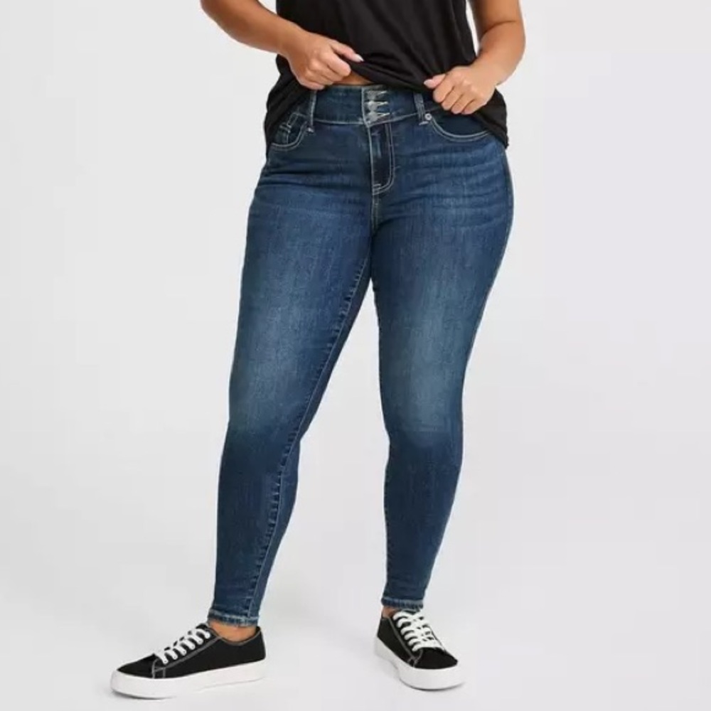 Torrid Size 18 High Rise Stretch Skinny Jeggings Medium Wash Plus Size